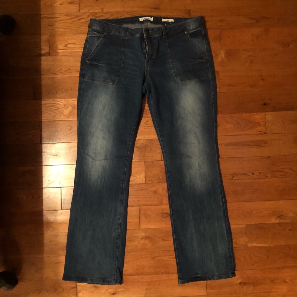 Wild Blue bootcut jeans size 13